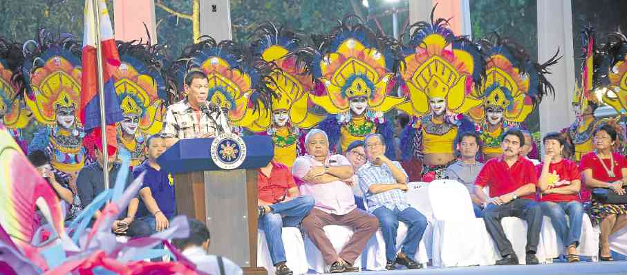 APOLOGY Addressing the crowd at Bacolod City’s top tourist attraction, the Masskara Festival, President Duterte apologizes to the Jewish community for his statement that he would be “happy to slaughter” 3 million Filipino drug addicts like what Germany’s Adolf Hitler did during the Holocaust. RONNIE J. BALDONADO/CONTRIBUTOR